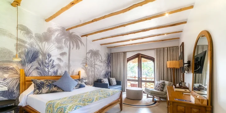 Letecky na Zanzibar: 5* hotel Bluebay Beach Resort přímo u pláže, all inclusive, bazén