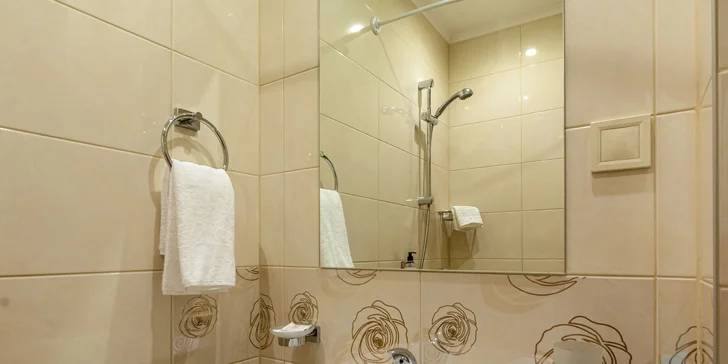 Rodinná dovolená v Bulharsku: hotel 500 m od moře, animační program, nový aquapark, 2 děti zdarma