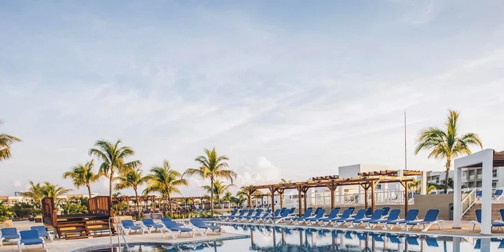 All inclusive dovolená na Kubě vč. letenky: 5* hotel Iberostar Selection Holguin u pláže a s bazény