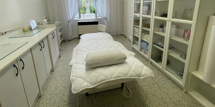 Ošetření pleti islandskou vodou, jantarem, mořskými řasami či lymfatická masáž obličeje