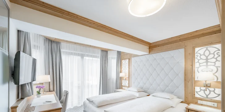 Zimní pobyt v Tyrolsku: 4* Superior hotel u sjezdovky, polopenze plus a wellness