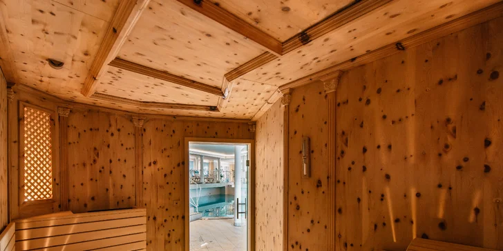 Zimní pobyt v Tyrolsku: 4* Superior hotel u sjezdovky, polopenze plus a wellness