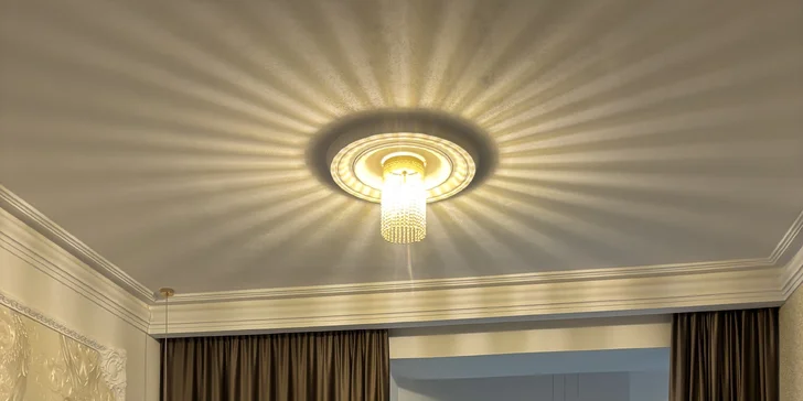 Romantický pobyt na zámku u Havlíčkova Brodu: víno, snídaně i degustační menu