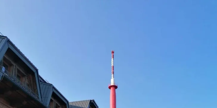 Pobyt přímo na vrcholu Lysé hory: horská chata s polopenzí