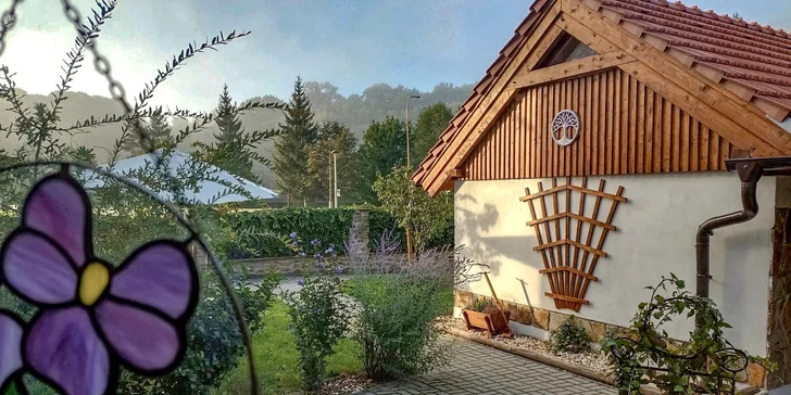 Český Krumlov: snídaně, vstup do Port 1560, penzion v klidné části Krumlova
