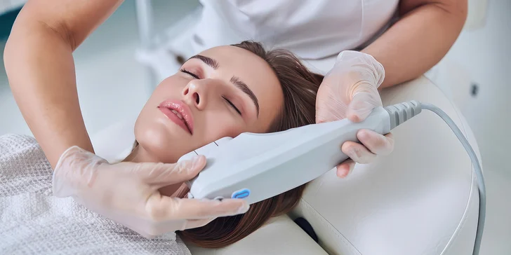 Rozmazlete svou pleť: hloubkové ošetření vč. masáže, omlazovací či akné kúra, 60–⁠⁠⁠⁠⁠⁠90 minut