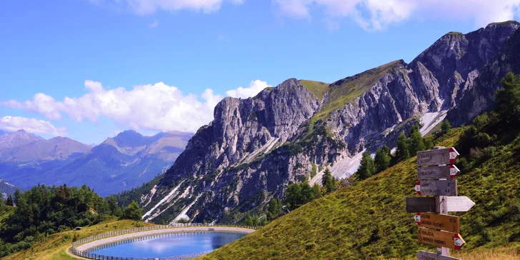 Pobyt v italských Alpách: hotel u sjezdovek a turistických tras, strava i wellness