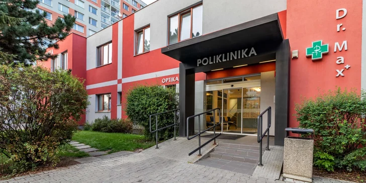 Výplň rtů kyselinou hyaluronovou i aplikace botulotoxinu do obličejové partie dle výběru