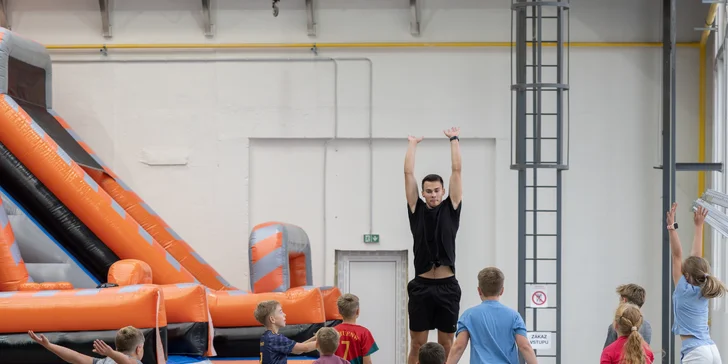 Vstupy pro děti do největšího a nejmodernějšího trampolínového parku na Moravě