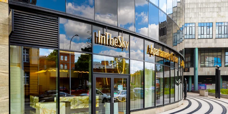 Luxusní apartmány ve Sky Tower: nejvyšší budova Wrocławi a nedávno i Polska, možnost jacuzzi