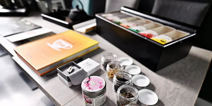 Čajový kurz v Praze - Karlíně: Objevte tajemství čajových lístků