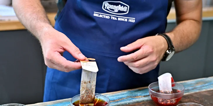 Čajový kurz v Praze - Karlíně: Objevte tajemství čajových lístků