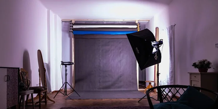 Vánoční focení: ateliér v centru Českých Budějovic, 3-5 profesionálně upravených fotek