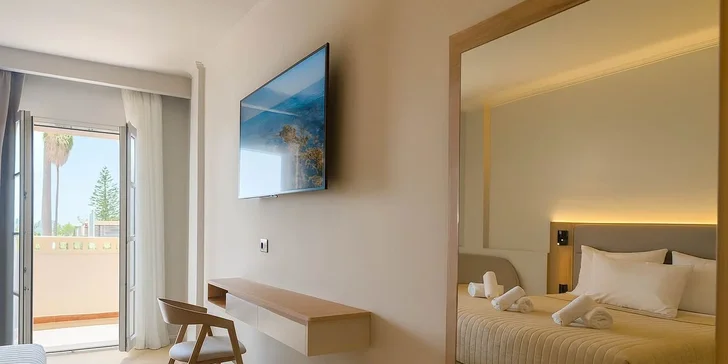 Dovolená na Korfu: 4* hotel Nobilis Corfu v centru Acharavi, all inclusive, letenky