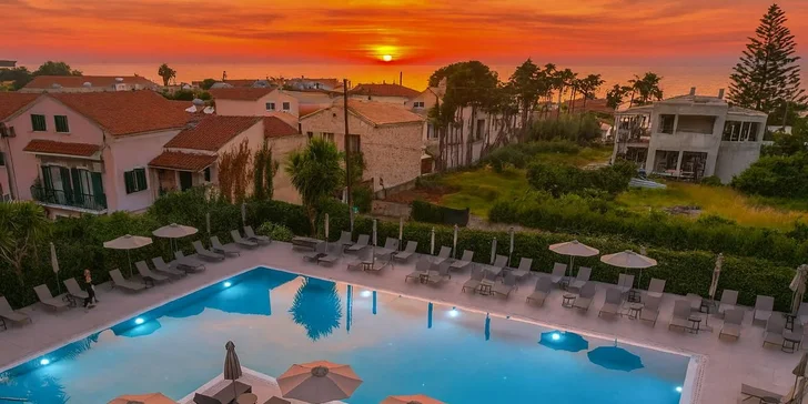 Dovolená na Korfu: 4* hotel Nobilis Corfu v centru Acharavi, all inclusive, letenky