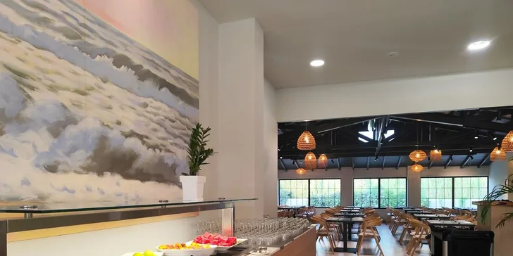 Dovolená na Korfu: 4* hotel Nobilis Corfu v centru Acharavi, all inclusive, letenky