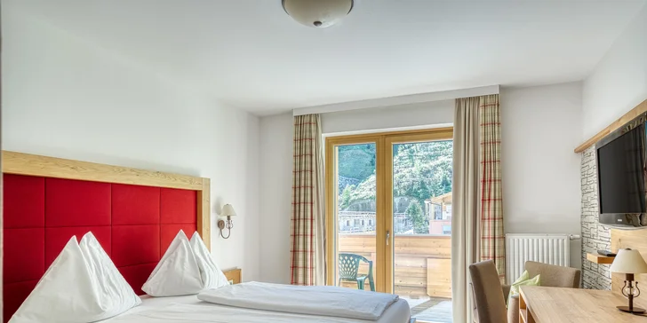 Dovolená v rakouském Saalbachu: 4* hotel s polopenzí, saunový svět, více než 200 km sjezdovek