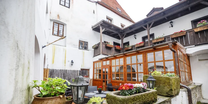 Pobyt v srdci Českého Krumlova se snídaní a vínem: pokoj nebo apartmán až pro 5 osob