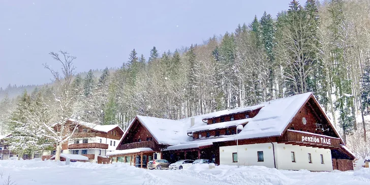 Pobyt v horském rodinném penzionu v Nízkých Tatrách s polopenzí a slevou do wellness