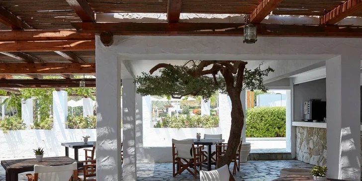 Dovolená na řeckém poloostrově Peloponés: 5* hotel u pláže, all inclusive i let