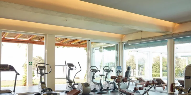 Dovolená na řeckém poloostrově Peloponés: 5* hotel u pláže, all inclusive i let