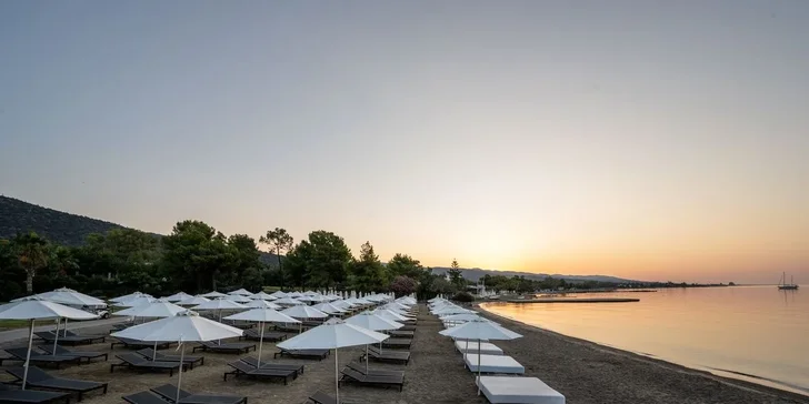 Dovolená na řeckém poloostrově Peloponés: 5* hotel u pláže, all inclusive i let