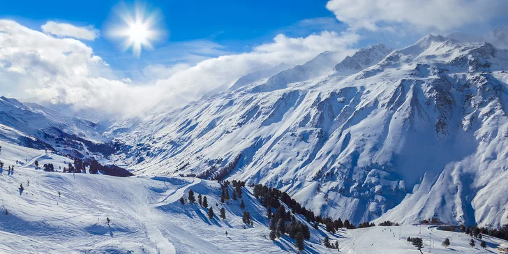 Zimní pobyt v Tyrolsku: 4* Superior hotel u sjezdovky, polopenze plus a wellness