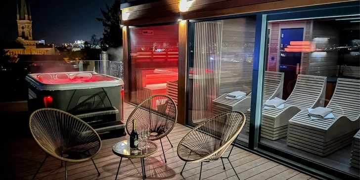 Romantický pobyt v Nitře s privátním wellness na střeše s výhledem na město a snídaní