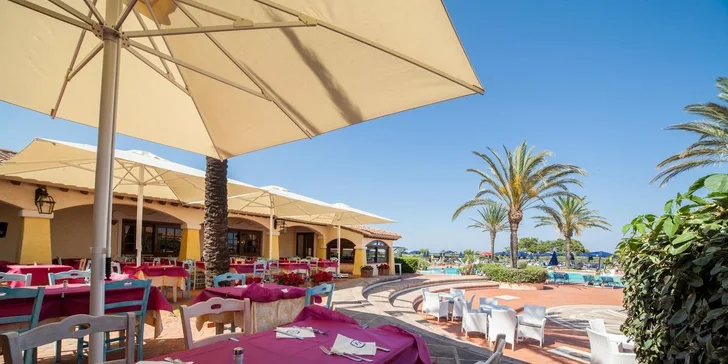 4* pohoda na Sardinii: hotel TH San Teodoro (Liscia Eldi Resort), pláž na dohled a strava