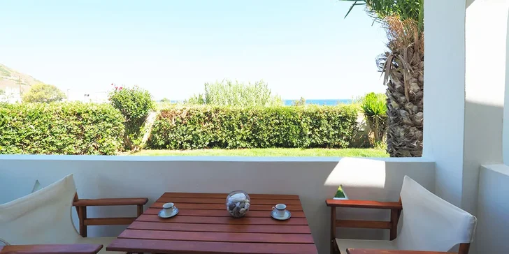 Dovolená na ostrově Skyros: 3* hotel, 220 m od pláže, vč. letenek