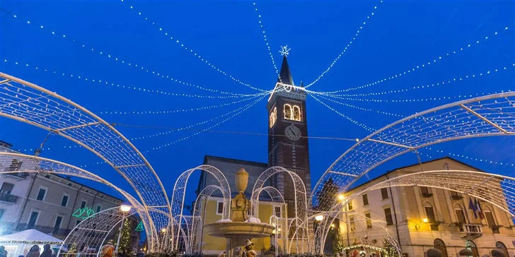 Zájezd do adventních Benátek a Verony s ubytováním a snídaní