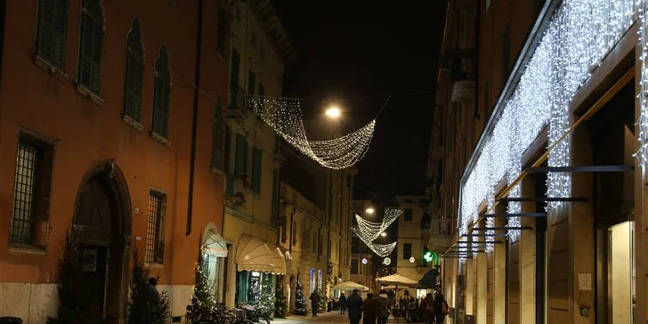 Zájezd do adventních Benátek a Verony s ubytováním a snídaní