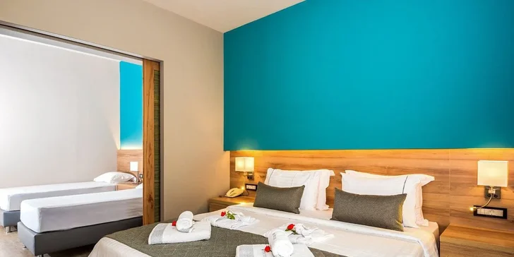 Letecky na Krétu: 5* hotel u pláže, all inclusive, bazény, tenis i miniclub