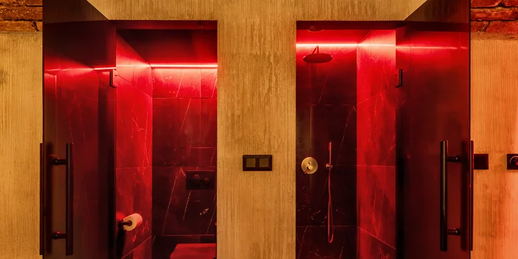 Privátní wellness pro 2 až 4 osoby: sauna, vířivka, ovocný talíř i prosecco