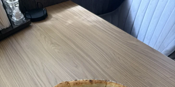 Pizza dle výběru i vč. nápoje pro 1-2 osoby v samém srdci Prahy: margherita i diavola