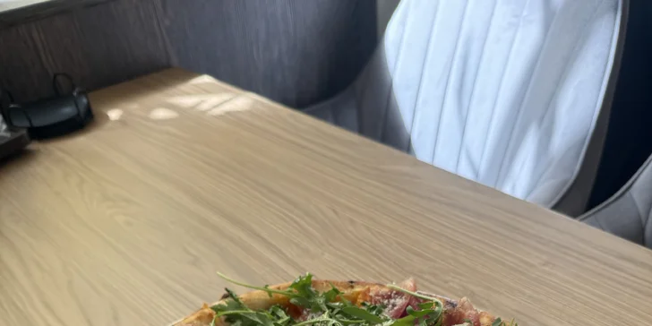 Pizza dle výběru i vč. nápoje pro 1-2 osoby v samém srdci Prahy: margherita i diavola