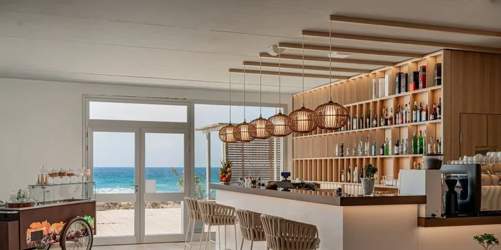 Sardinie s plnou penzí: Hotel Bellevue Resort Sardinia**** u písčité pláže, letenky i transfery v ceně