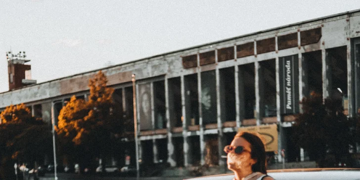 Focení s vintage auty pro jednotlivce i partu kamarádů