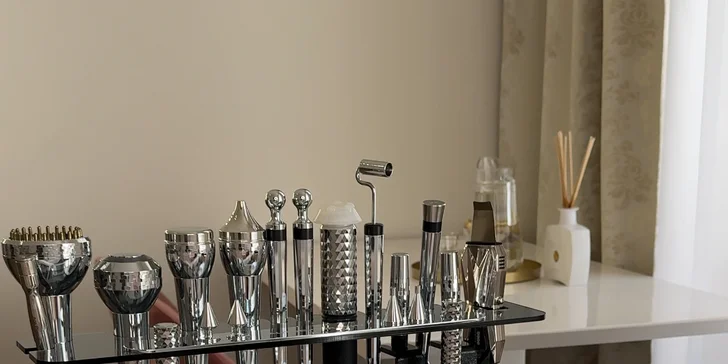 Ošetření pleti: 10 v 1, anti-age, chemický peeling, mezoterapie i laminace obočí