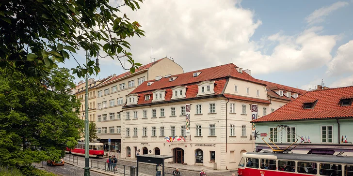 Pobyt na Malé Straně: 1–4 noci přímo pod Petřínem, snídaně i hodinka relaxu v sauně