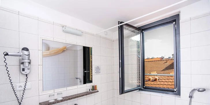 Pobyt na Malé Straně: 1–4 noci přímo pod Petřínem, snídaně i hodinka relaxu v sauně
