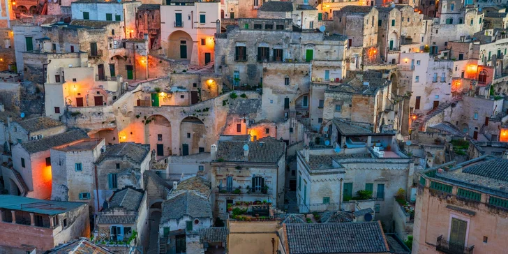 Matera - úchvatné město ve skále: 2 noci v hotelu i letenky, podrobný itinerář