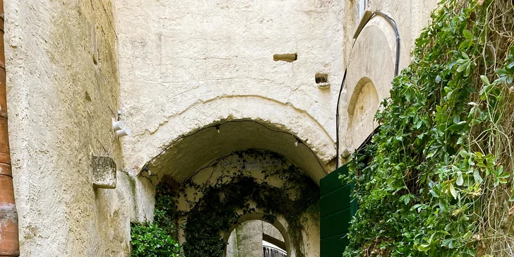Matera - úchvatné město ve skále: 2 noci v hotelu i letenky, podrobný itinerář
