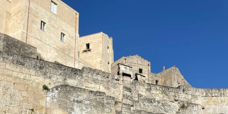 Matera - úchvatné město ve skále: 2 noci v hotelu i letenky, podrobný itinerář