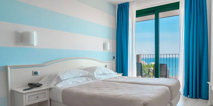 Lago di Garda: 4* hotel s bazénem a panoramatickou terasou hned u jezera, strava v ceně