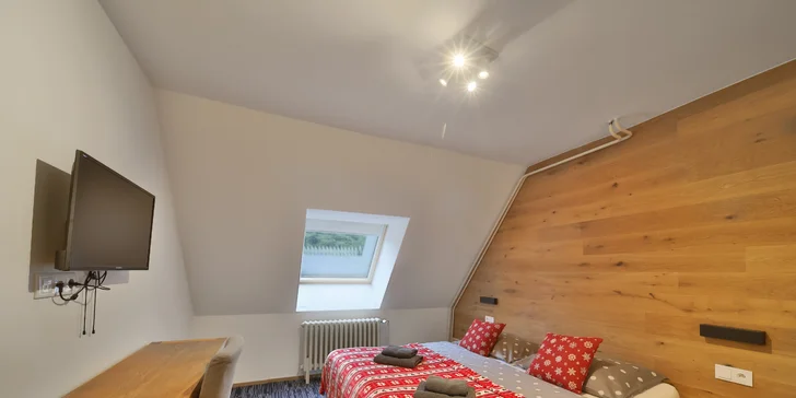 Po příjezdu se zabydlíte v příjemném nově zrekonstruovaném apartmánu dle výběru – na výběr jsou dvou- až šestilůžkové.