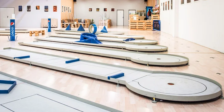 90minutový Indoor Minigolf v OC Futurum Brno