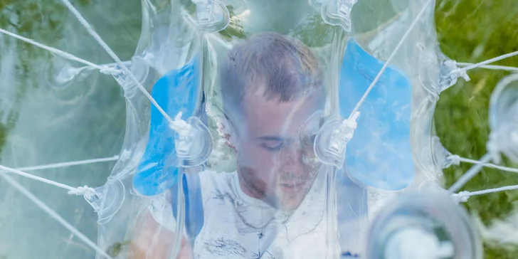 Body zorbing je super i pro děti, mají tu pro ně i speciální menší koule. 