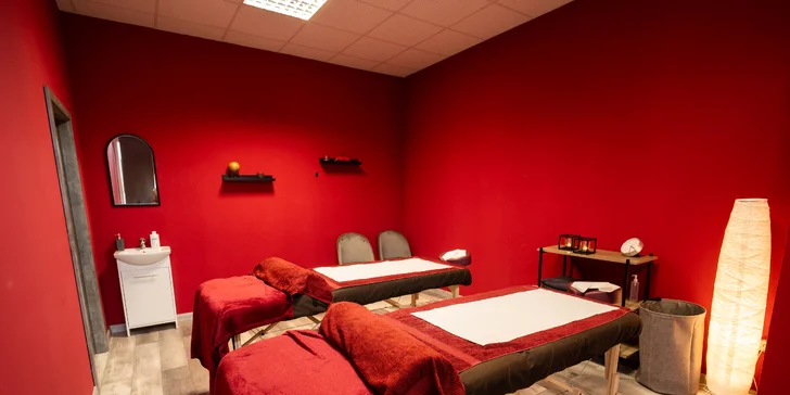 Permanentka na tři masáže dle výběru: klasická, havajská i baňkování, 60–⁠⁠⁠⁠⁠⁠75 minut