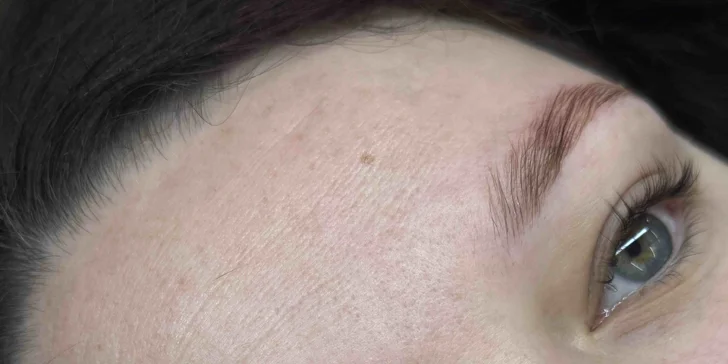 Pro krásný pohled: laminace obočí či lash lifting řas i balíček obou procedur nebo permanentka
